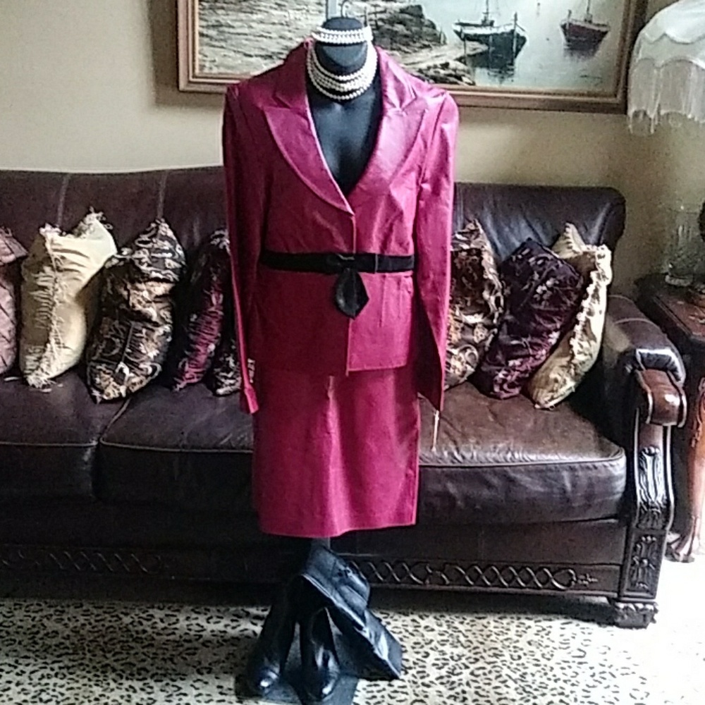 2pcs Genuine Leather Suit